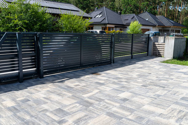 Best Professional Driveway Pavers  in Bellflower, CA