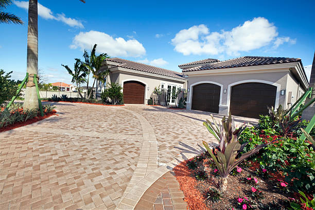 Best Driveway Paving Contractor  in Bellflower, CA